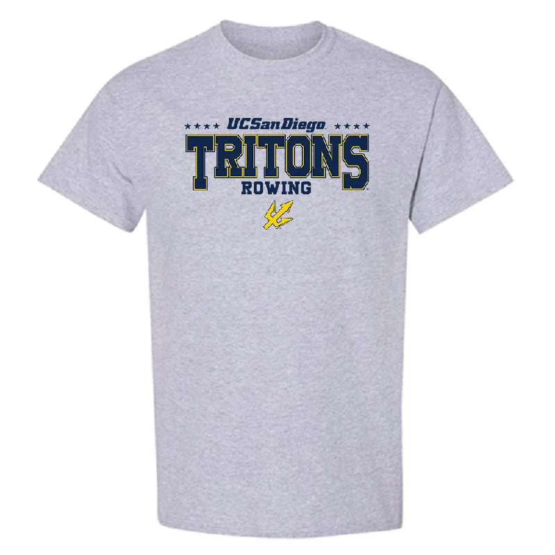 UCSD - NCAA Women's Rowing : Holly Handler - Classic Fashion Shersey T-Shirt-- Front Pockets Side Pockets Patch Pockets UCSD - NCAA Women's Rowing : Holly Handler - Classic Fashion Shersey T-Shirt-- Front Pockets Side Pockets Patch Pockets