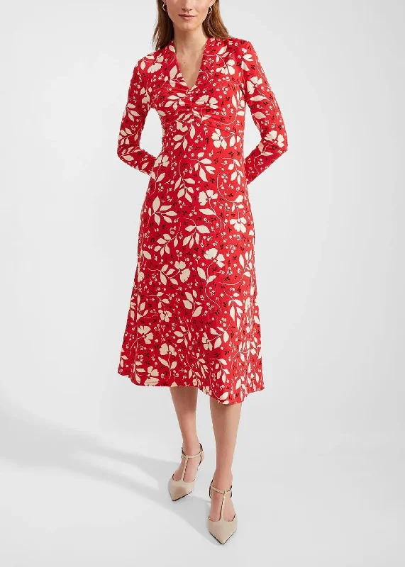 Gabi Jersey Dress 0124/5172/3669l00 Red-Multi Turtleneck Neckline Stylish