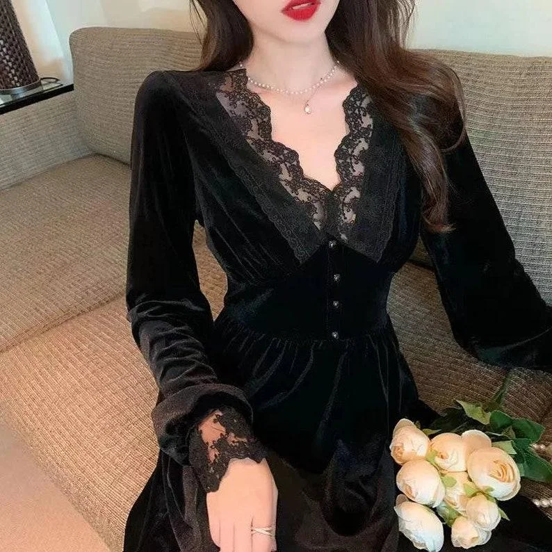 Vintage Regina Dress, Vintage French Dress, Vintage Dress, Gothic, Cottagecore Dress, French Dress, Gothic Dress, 1940s, Velvet Tunics Hiking breathable