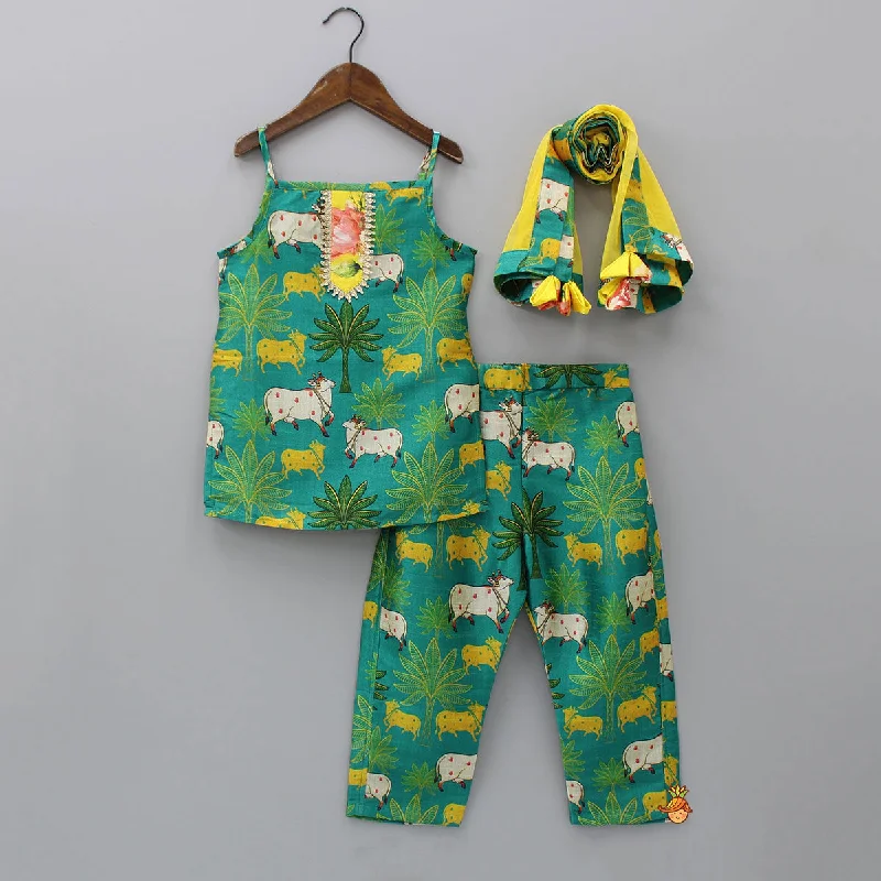 Pre Order: Ethnic Printed Kurti And Pant With Net Dupatta Classic Straight-Leg Pants Pre Order: Ethnic Printed Kurti And Pant With Net Dupatta Classic Straight-Leg Pants