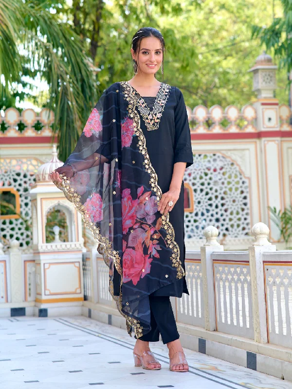 Black Designer Printed Pant Suit With Embroidery Work Trendy Tapered Pants