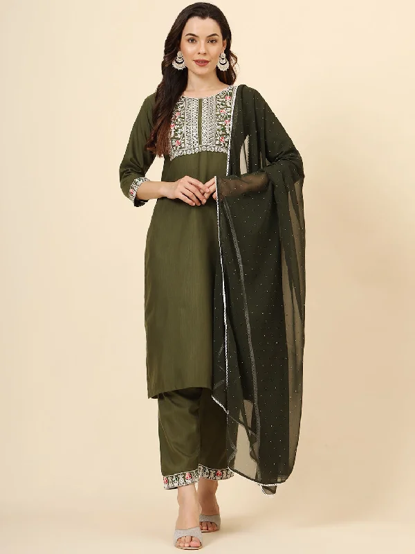 Mahendi Attractive Looking Readymade Pant Suit With Designer Embroidery Work Wide-Legged Palazzos Mahendi Attractive Looking Readymade Pant Suit With Designer Embroidery Work Wide-Legged Palazzos