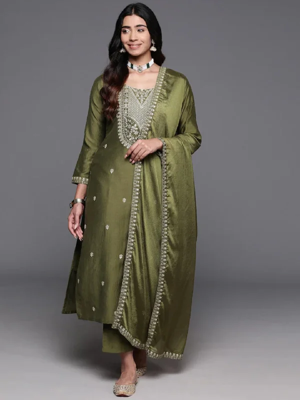 Mahendi Attractive Readymade Pant Suit With Designer Embroidery Work Comfortable Jogger Trousers Mahendi Attractive Readymade Pant Suit With Designer Embroidery Work Comfortable Jogger Trousers