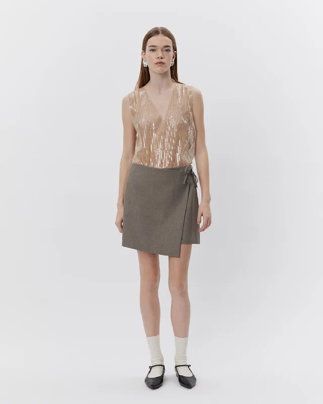 HARLEESW SKIRT - Warm Stone athletic skirt fit