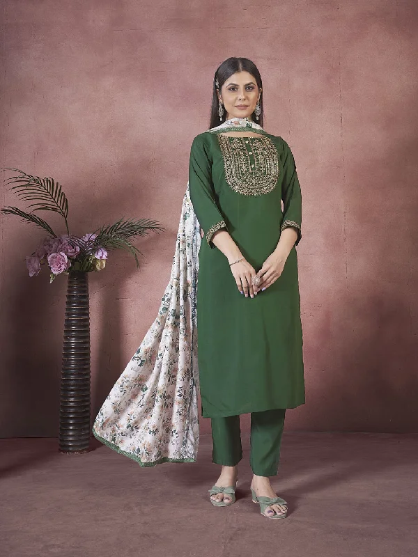 Green Designer Readymade Pant Suit With Printed Embroidery Work Trendy Printed Pants Green Designer Readymade Pant Suit With Printed Embroidery Work Trendy Printed Pants