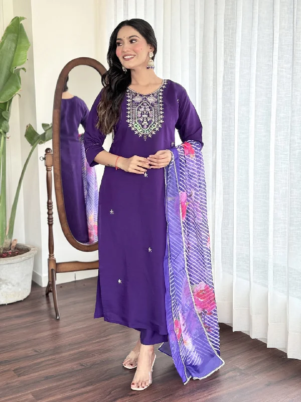 Voilet Attractive Looking Readymade Pant Suit With Embroidery Printed Work Slim-Fit Leggings Voilet Attractive Looking Readymade Pant Suit With Embroidery Printed Work Slim-Fit Leggings